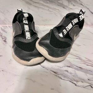 10C NIKE shoes